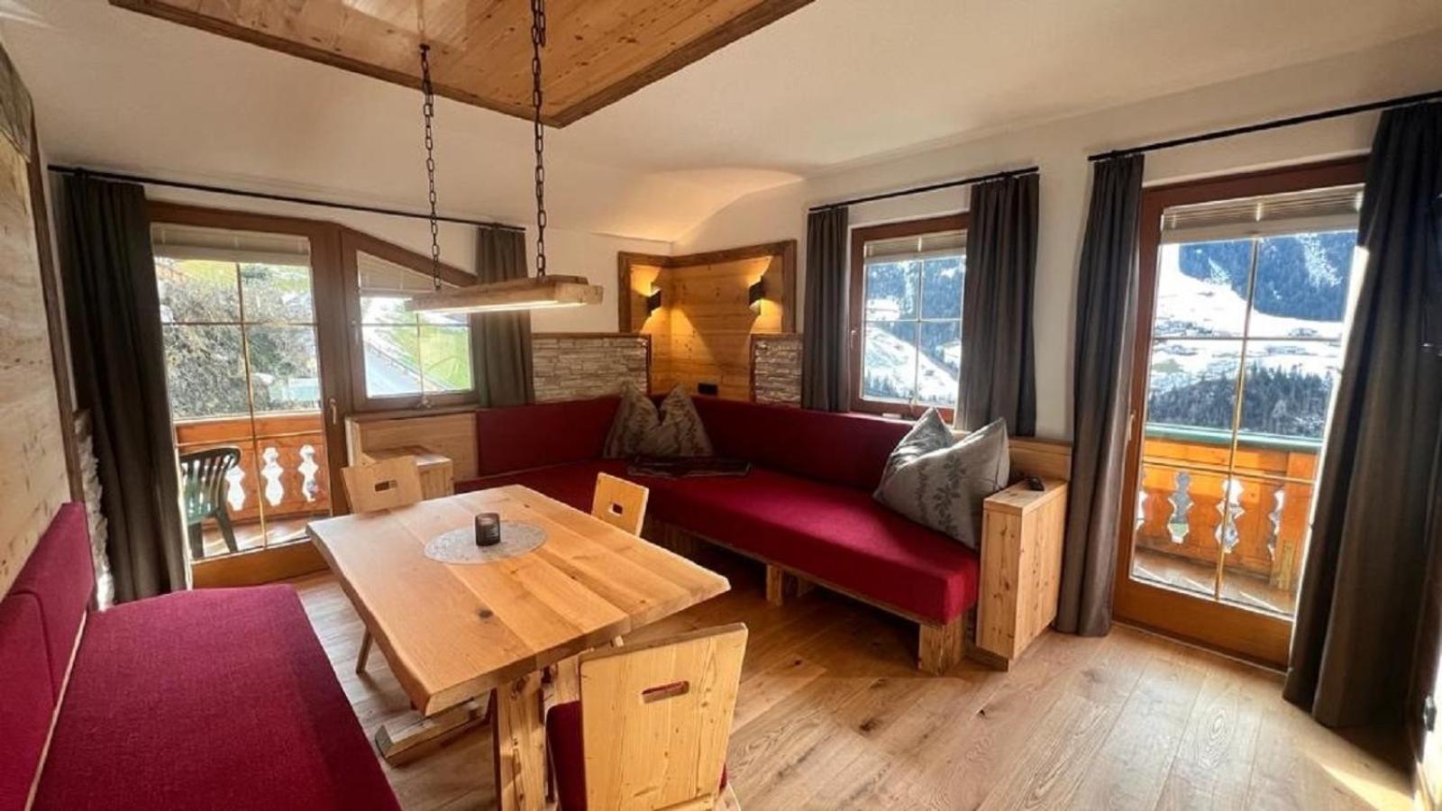 Landhaus Hoellwarth Zell am Ziller Exterior photo